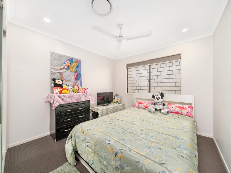 Photo - 3 Bellenden Street, North Lakes QLD 4509 - Image 8