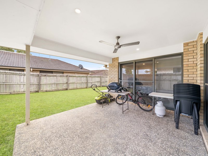 Photo - 3 Bellenden Street, North Lakes QLD 4509 - Image 10