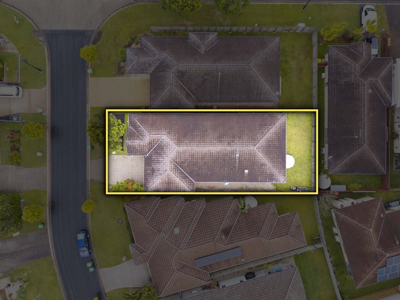 Photo - 3 Bellenden Street, North Lakes QLD 4509 - Image 13