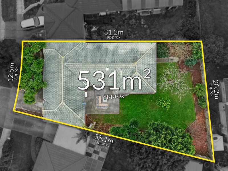 Photo - 3 Bellevue Drive, Berwick VIC 3806 - Image 17