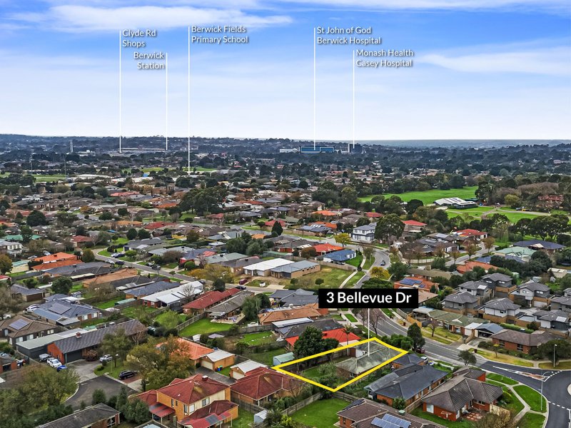 Photo - 3 Bellevue Drive, Berwick VIC 3806 - Image 18