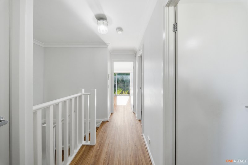 Photo - 3 Bellona Terrace, Glenfield NSW 2167 - Image 9