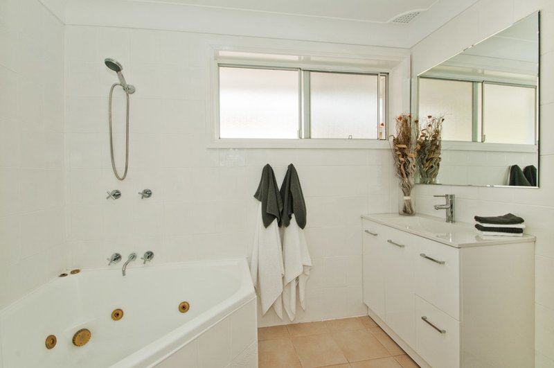 Photo - 3 Belmont Road, Dapto NSW 2530 - Image 12