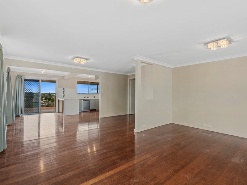 Photo - 3 Benedict Street, Wavell Heights QLD 4012 - Image 5