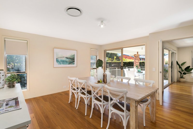 Photo - 3 Bennett Street, Curl Curl NSW 2096 - Image 4