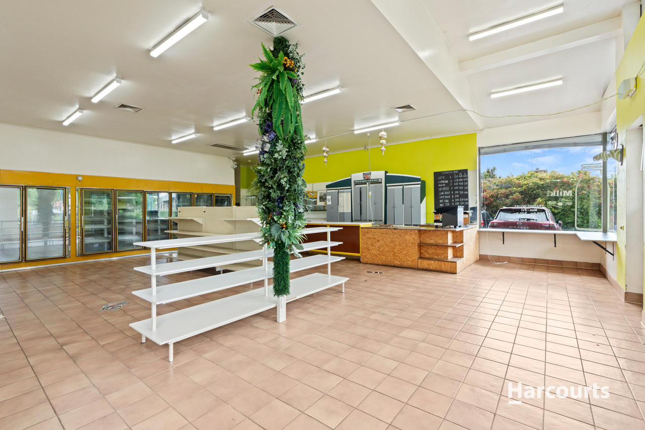 3-bedroom house at 3 BERNARD HAMILTON WAY, Rowville VIC 3178, Knox, Victoria