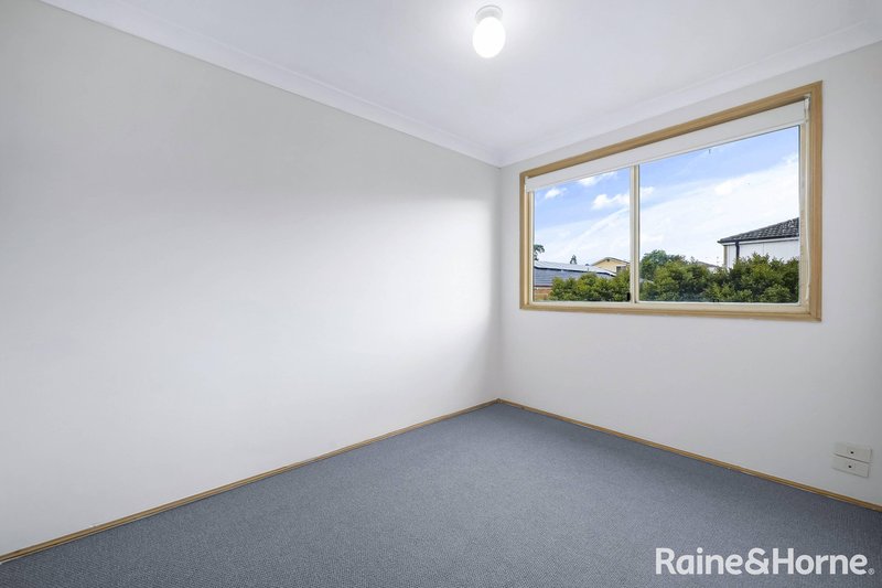 Photo - 3 Berrara Close, Prestons NSW 2170 - Image 6