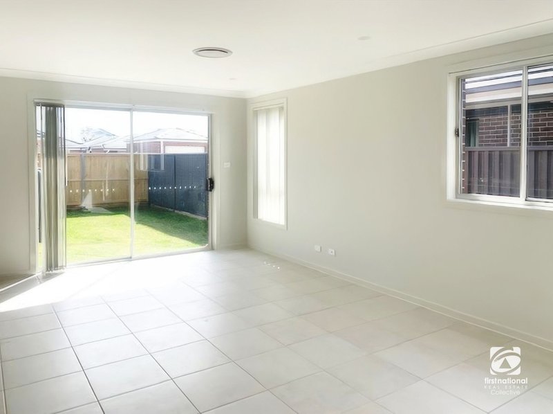 Photo - 3 Beryl Street, Catherine Field NSW 2557 - Image 6