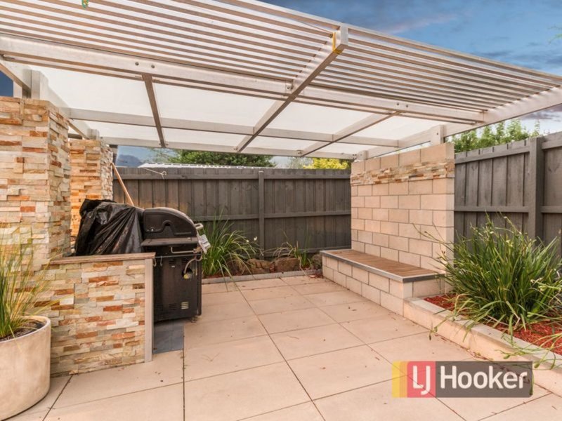 Photo - 3 Beth Court, Hampton Park VIC 3976 - Image 14