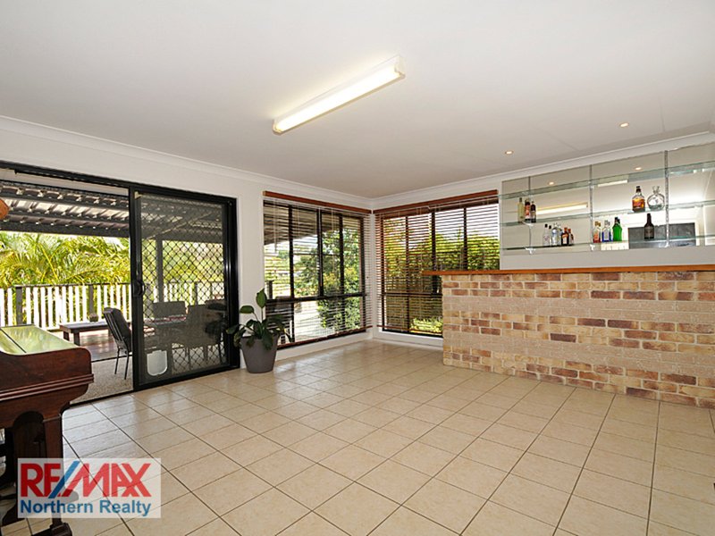 Photo - 3 Bettina Court, Eatons Hill QLD 4037 - Image 5