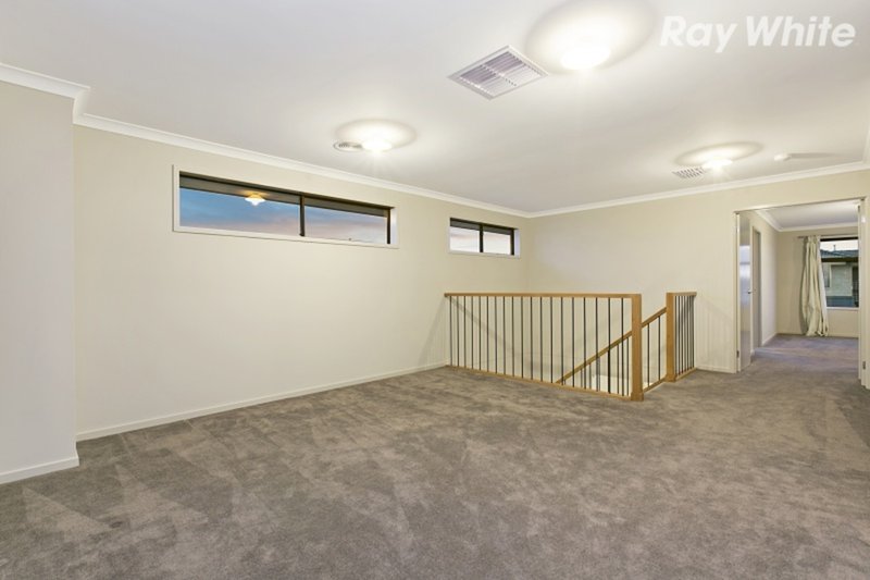 Photo - 3 Bevington Crescent, Officer VIC 3809 - Image 6