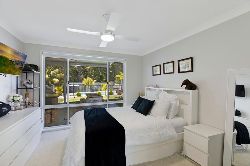 Photo - 3 Bilgola Place, Glenning Valley NSW 2261 - Image 10