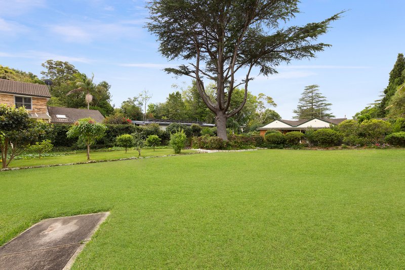 Photo - 3 Binnowee Avenue, St Ives NSW 2075 - Image 7