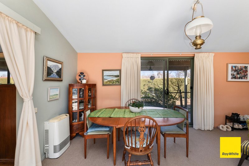 Photo - 3 Birch Drive, Bungendore NSW 2621 - Image 5