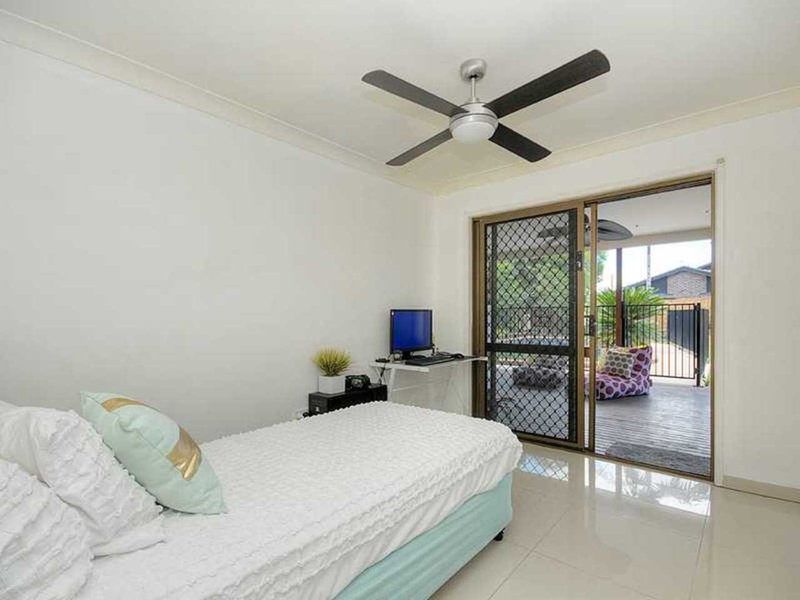 Photo - 3 Birribi Avenue, Nerang QLD 4211 - Image 8