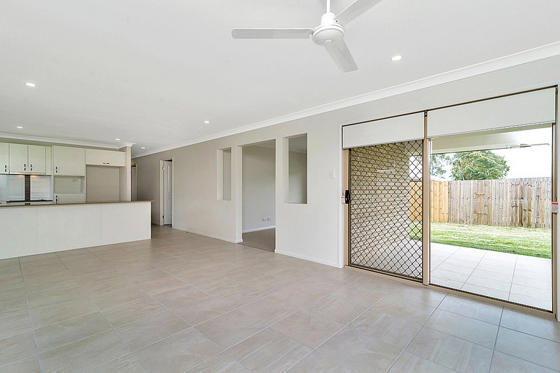 Photo - 3 Bishop Street, Cambooya QLD 4358 - Image 2