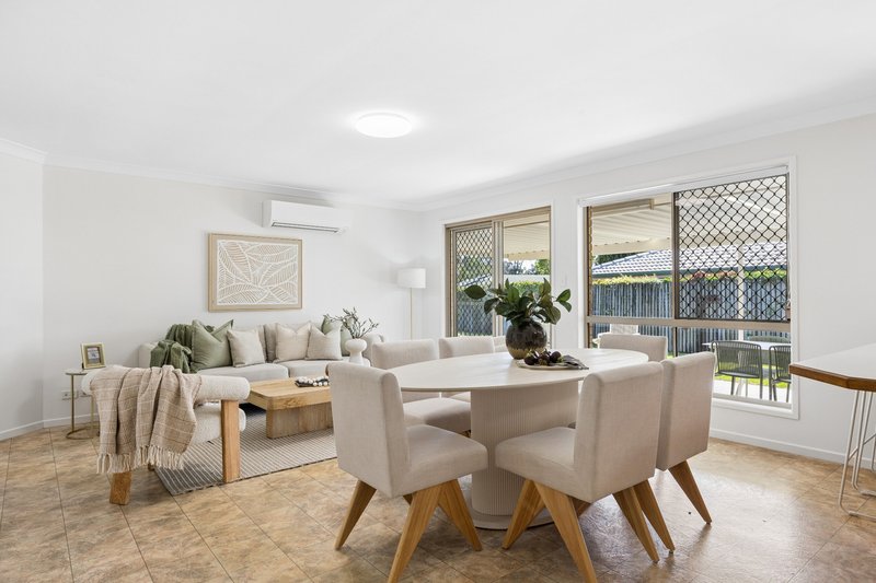 Photo - 3 Blackbutt Circuit, Warner QLD 4500 - Image 7