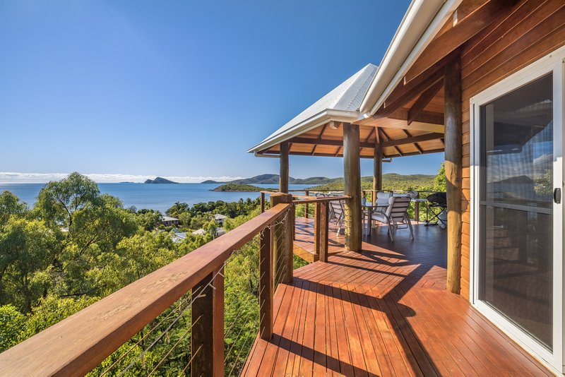 Photo - 3 Blackcurrant Drive, Hideaway Bay QLD 4800 - Image 5