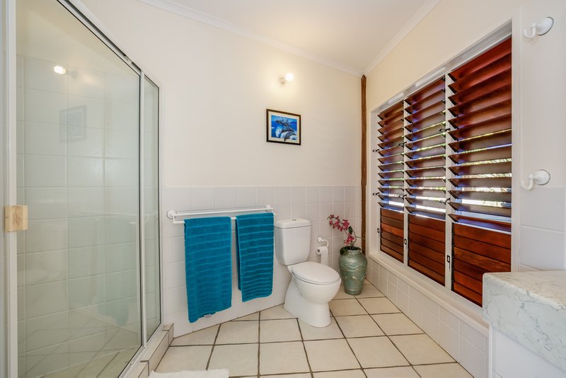 Photo - 3 Blackcurrant Drive, Hideaway Bay QLD 4800 - Image 12