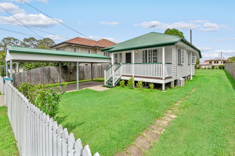 3 Blackwood Road, Deagon QLD 4017