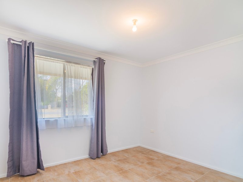 Photo - 3 Bligh Place, Thornlie WA 6108 - Image 12