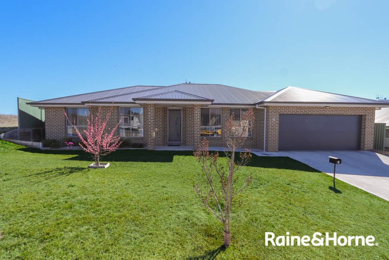 3 Bligh Street, Llanarth NSW 2795