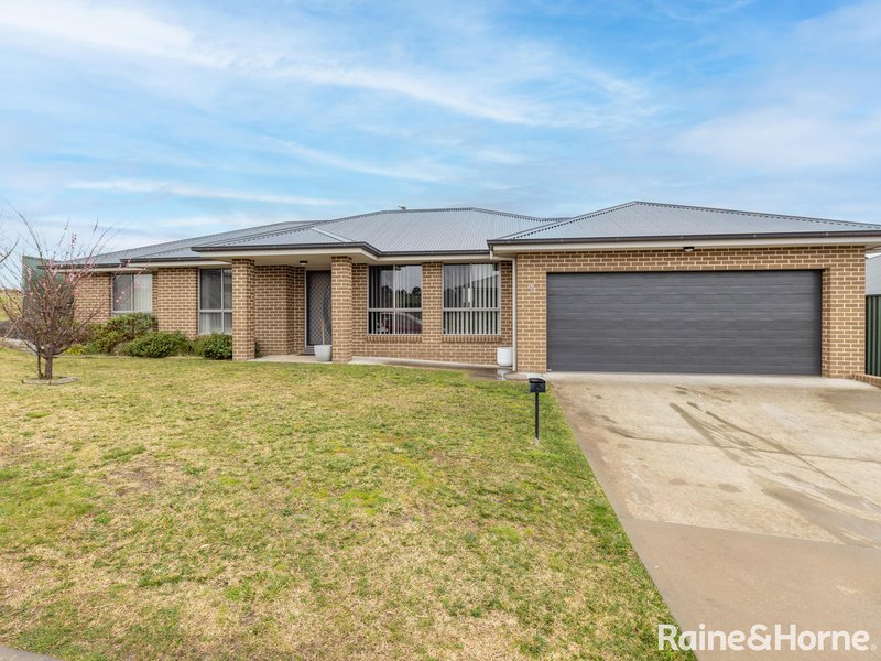 3 Bligh Street, Llanarth NSW 2795