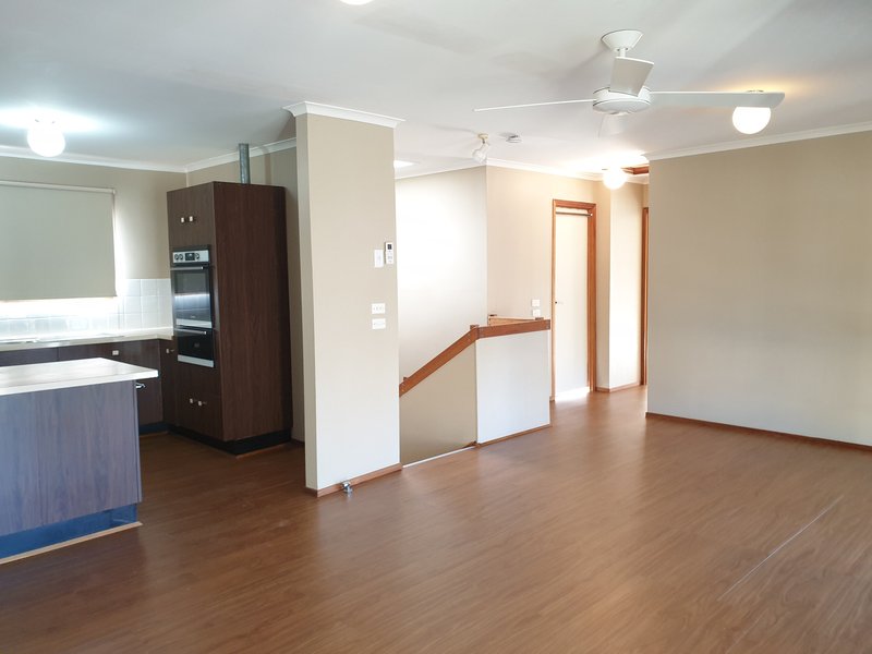 Photo - 3 Blomfield Crescent, Mittagong NSW 2575 - Image 3