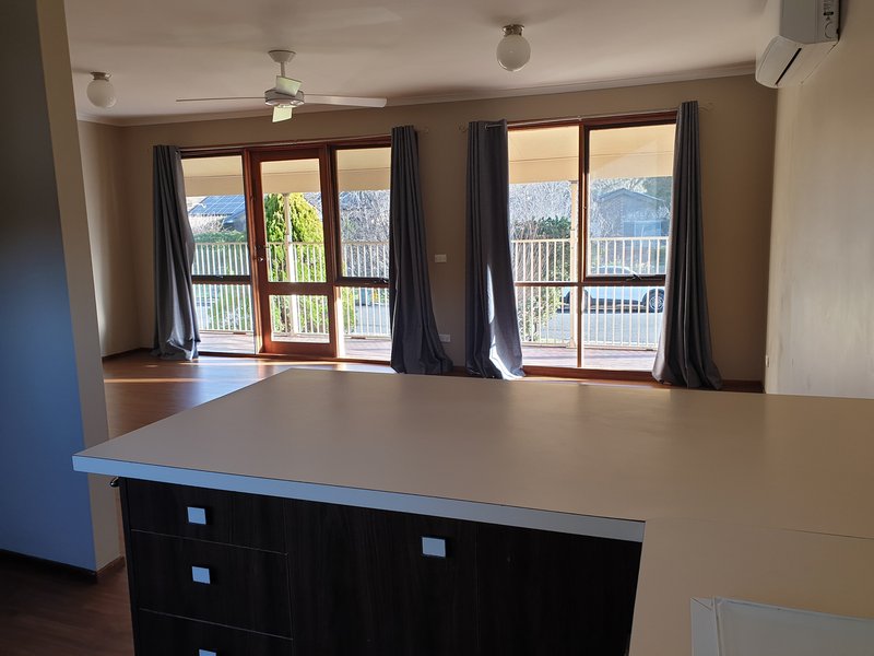 Photo - 3 Blomfield Crescent, Mittagong NSW 2575 - Image 6