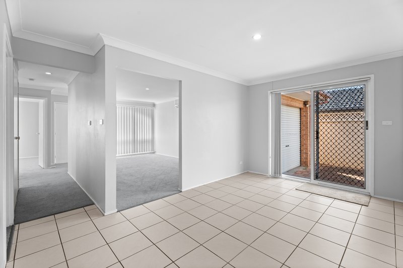 Photo - 3 Blueberry Drive, Colyton NSW 2760 - Image 5