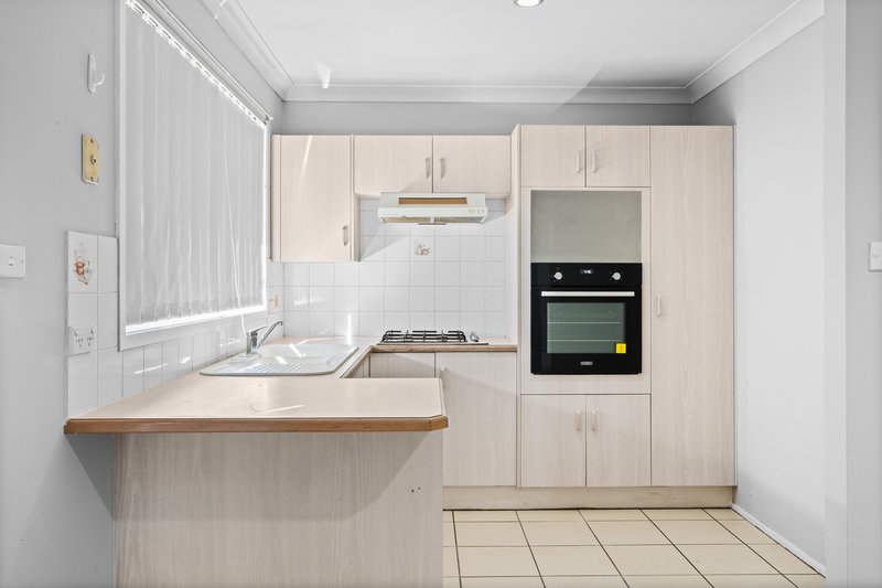 Photo - 3 Blueberry Drive, Colyton NSW 2760 - Image 8