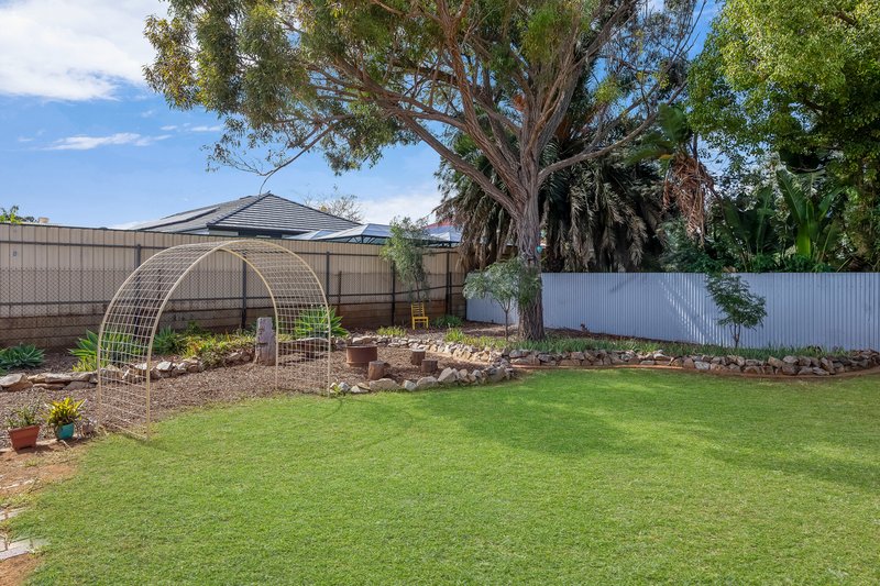 Photo - 3 Blueberry Road, Parafield Gardens SA 5107 - Image 12