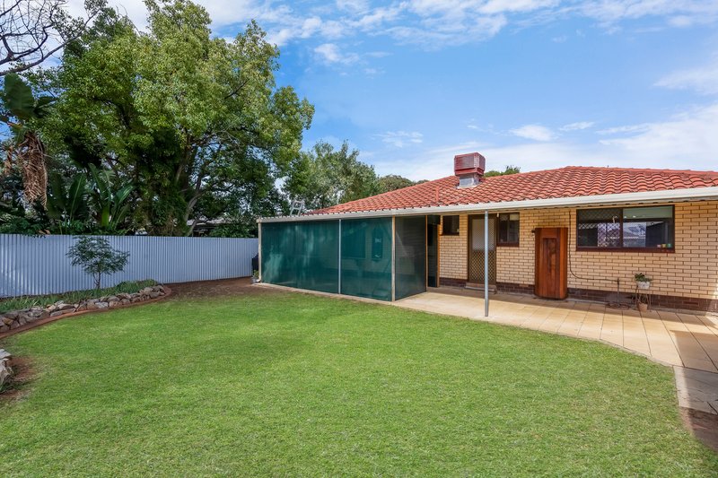 Photo - 3 Blueberry Road, Parafield Gardens SA 5107 - Image 13