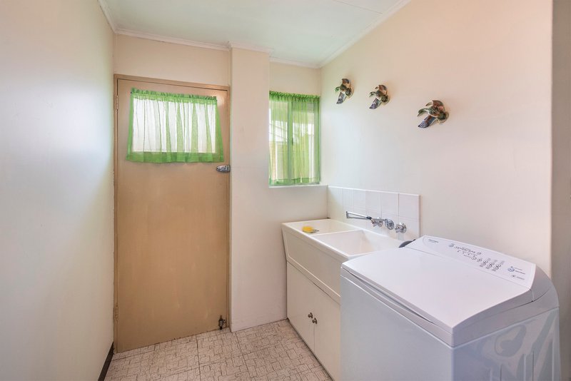 Photo - 3 Bluegum Street, Macgregor QLD 4109 - Image 14