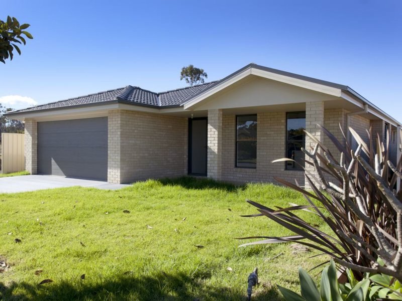 3 Bluehaven Drive, Old Bar NSW 2430