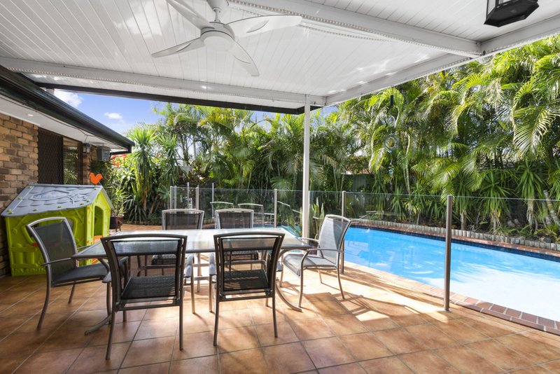 3 Boda Court, Runaway Bay QLD 4216