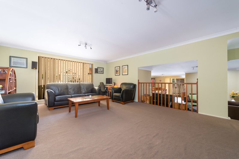 Photo - 3 Boddington Way, Horsley NSW 2530 - Image 3