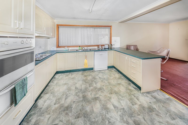 Photo - 3 Bogong Avenue, Batlow NSW 2730 - Image 6