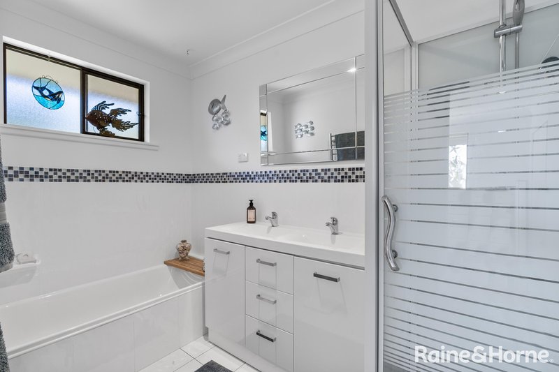 Photo - 3 Bond Place, Mollymook Beach NSW 2539 - Image 13