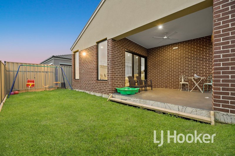 Photo - 3 Boonwurrung Street, Cranbourne East VIC 3977 - Image 14