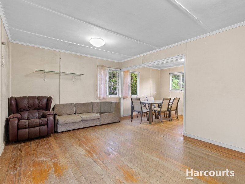 Photo - 3 Boorogari Place, Petrie QLD 4502 - Image 3