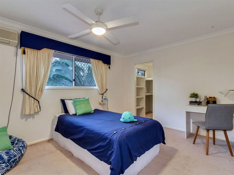 Photo - 3 Boree Court, Albany Creek QLD 4035 - Image 11