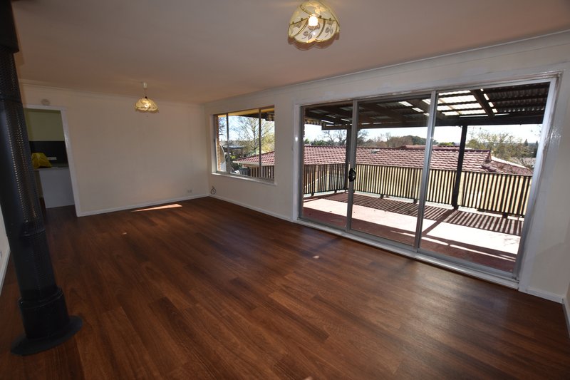 Photo - 3 Boronia Crescent, Orange NSW 2800 - Image 5