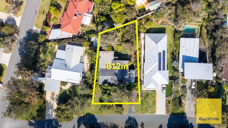 Photo - 3 Boscombe Avenue, City Beach WA 6015 - Image 3