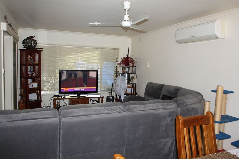 Photo - 3 Bossie Court, Metung VIC 3904 - Image 3