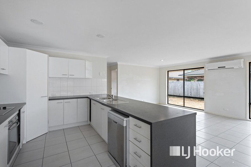 Photo - 3 Bottlebrush Place, Laidley QLD 4341 - Image 5