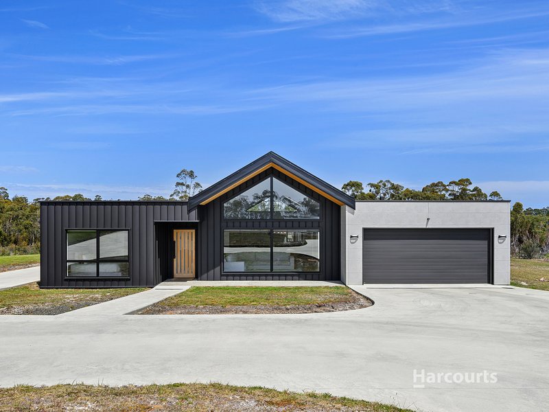 3 Bower Circuit, Heybridge TAS 7316