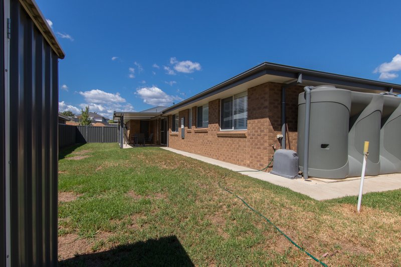 Photo - 3 Boyd Grove, Tumut NSW 2720 - Image 16