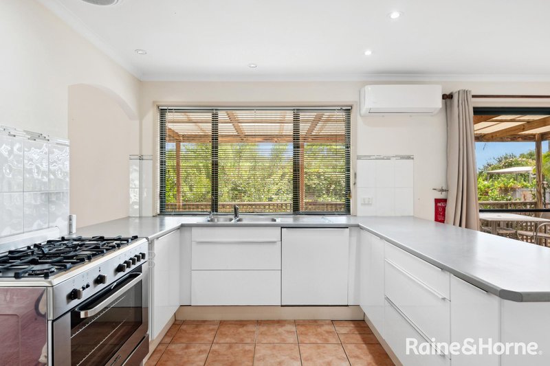 Photo - 3 Braemar Avenue, Morphett Vale SA 5162 - Image 6