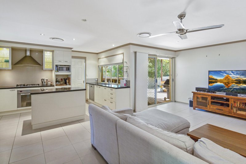 Photo - 3 Braemar Road, Buderim QLD 4556 - Image 5